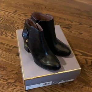NEW Louise te Cie Booties